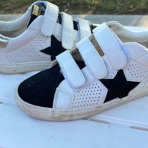 Star sneakers
